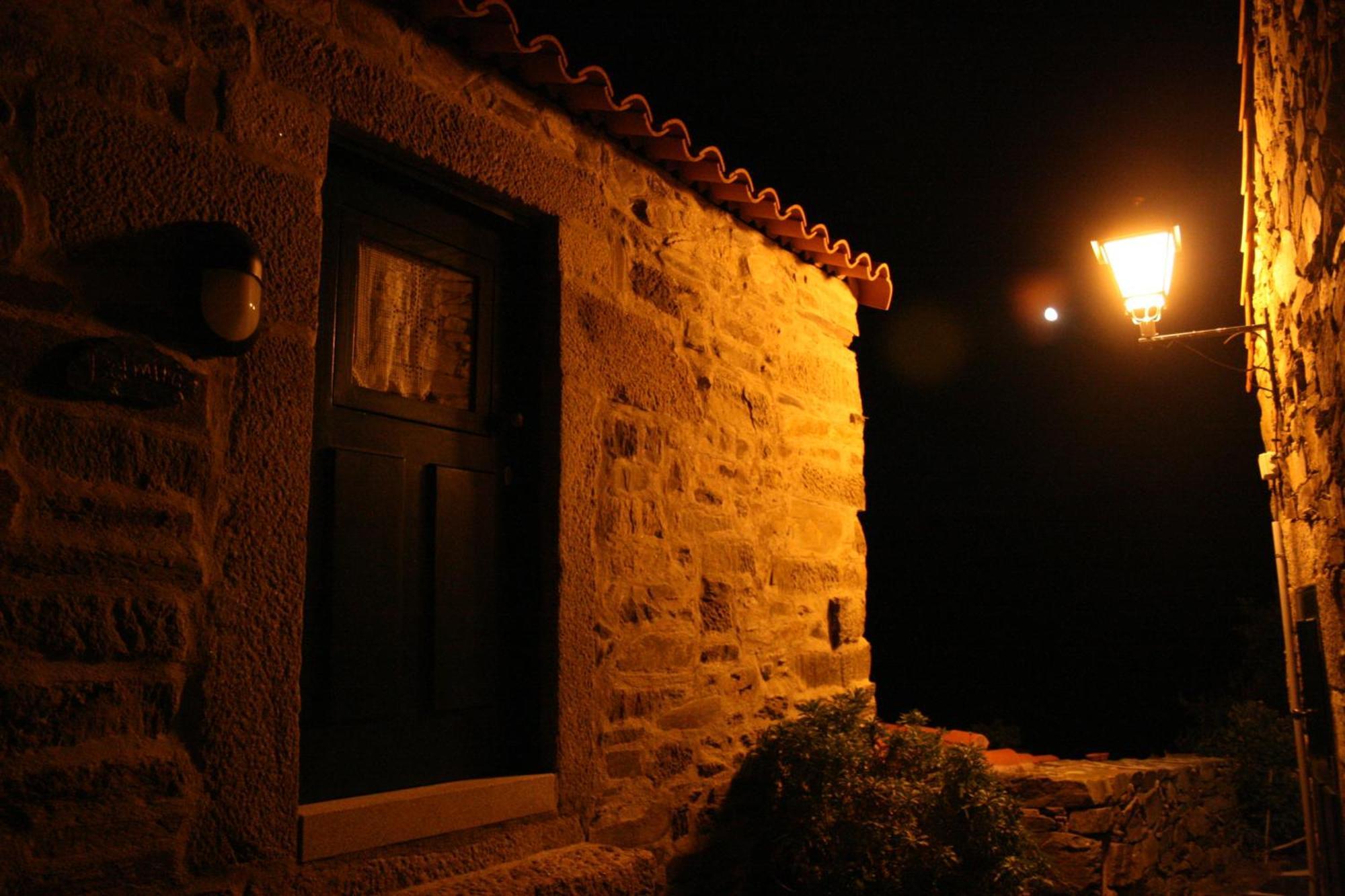 Hostal Bairro Do Casal - Turismo D'Aldeia Vila Nova de Foz Cõa Habitación foto