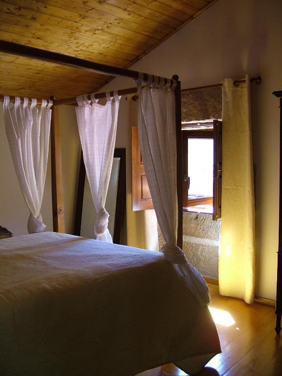 Hostal Bairro Do Casal - Turismo D'Aldeia Vila Nova de Foz Cõa Habitación foto